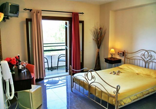 Hotel Pela Skala Kallonis Cameră foto